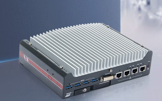 嵌入式工業計算機